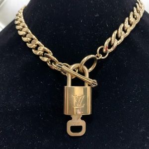 Louis Vuitton Necklace